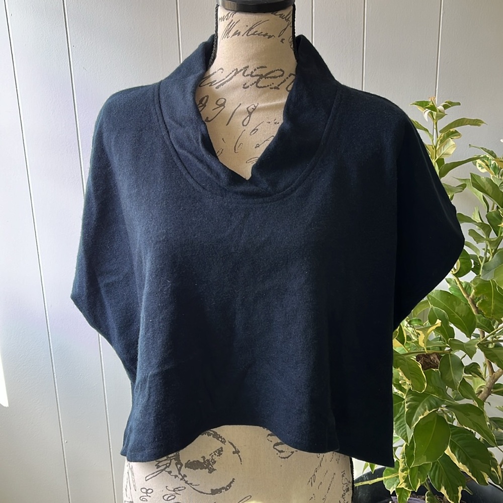 Lace Black Women's Merino Wool Cape Blouse Size Small Designer Donelle Scott
